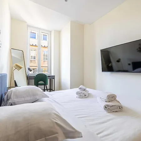 Modern A C 2ch 4p - Appartement